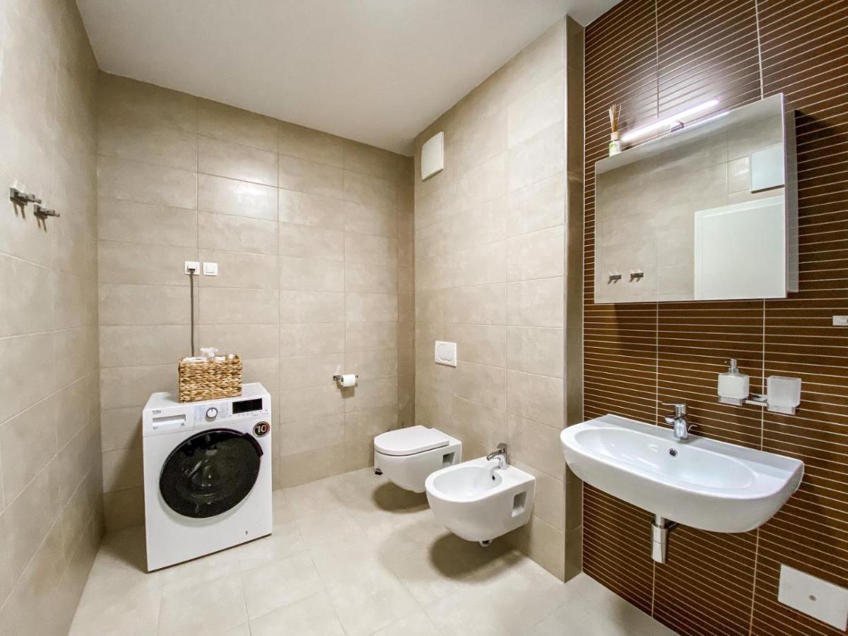Seaview Apt Koper 1 Ngoại thất bức ảnh